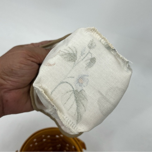 Longaberger 2000 May Morning Glory Basket - Picture 13 of 16